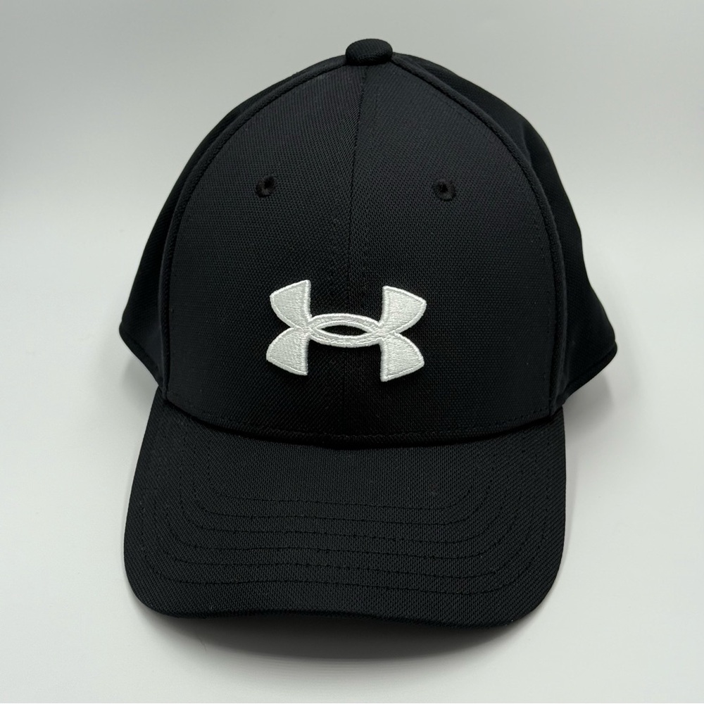 Under Armour A-Flex Black Cap with Logo youth medium
